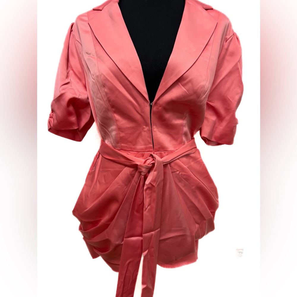 7th Avenue Design Studio from New York and company peach jacket. Size large
